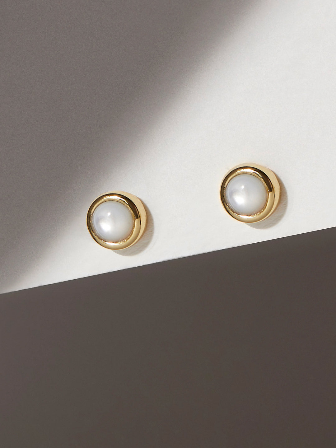 Ana Luisa Jewelry Earrings Stud Gold Stud Earrings Riley Mother Of Pearl Gold